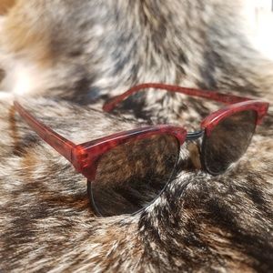 Vintage Liz Claiborne tortoise shell sunglasses